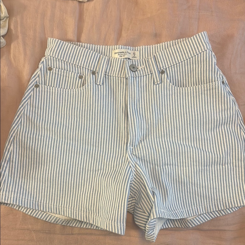 Abercrombie & Fitch Shorts